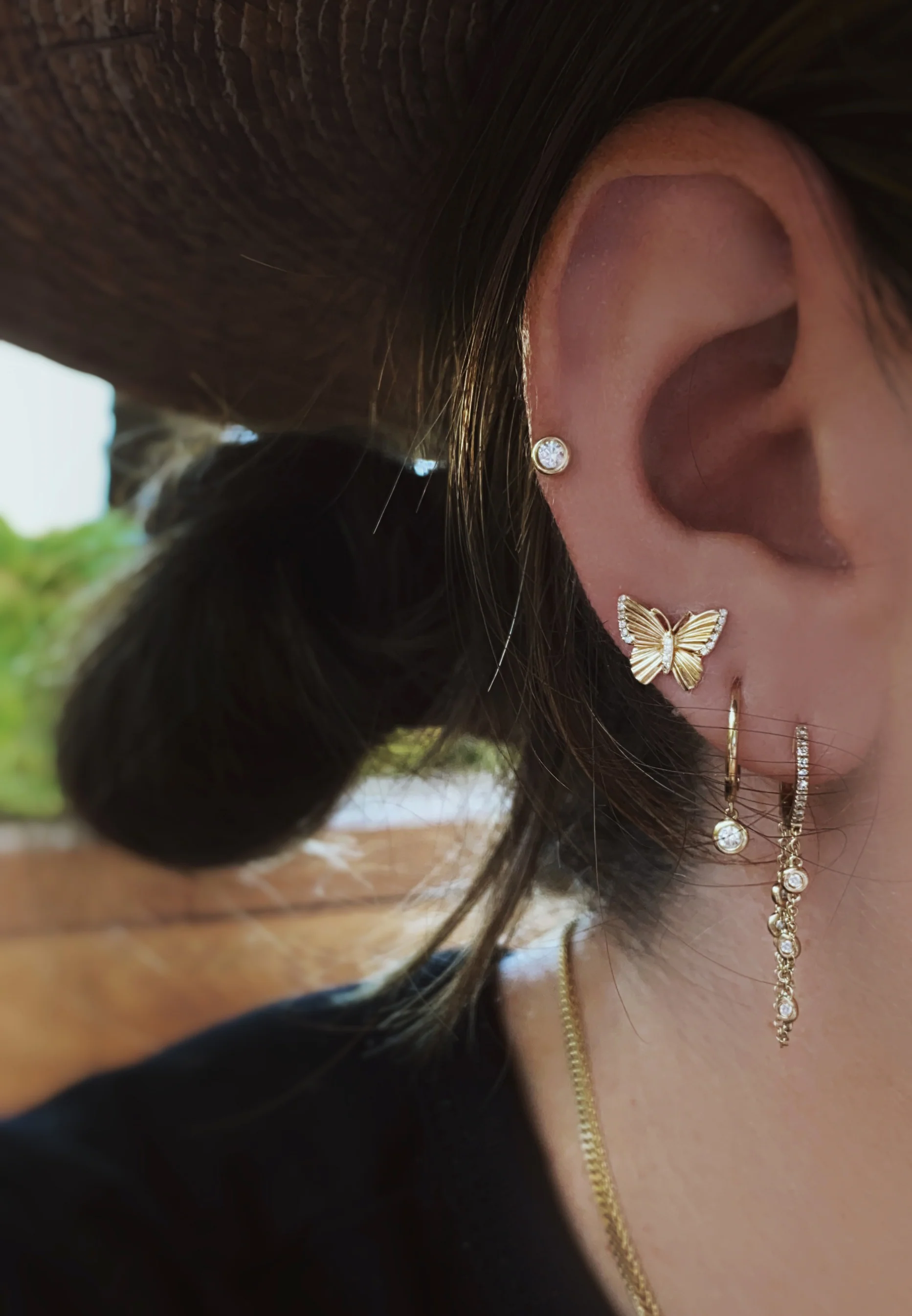 14kt gold and diamond bezel drip hoop earrings - Image 4