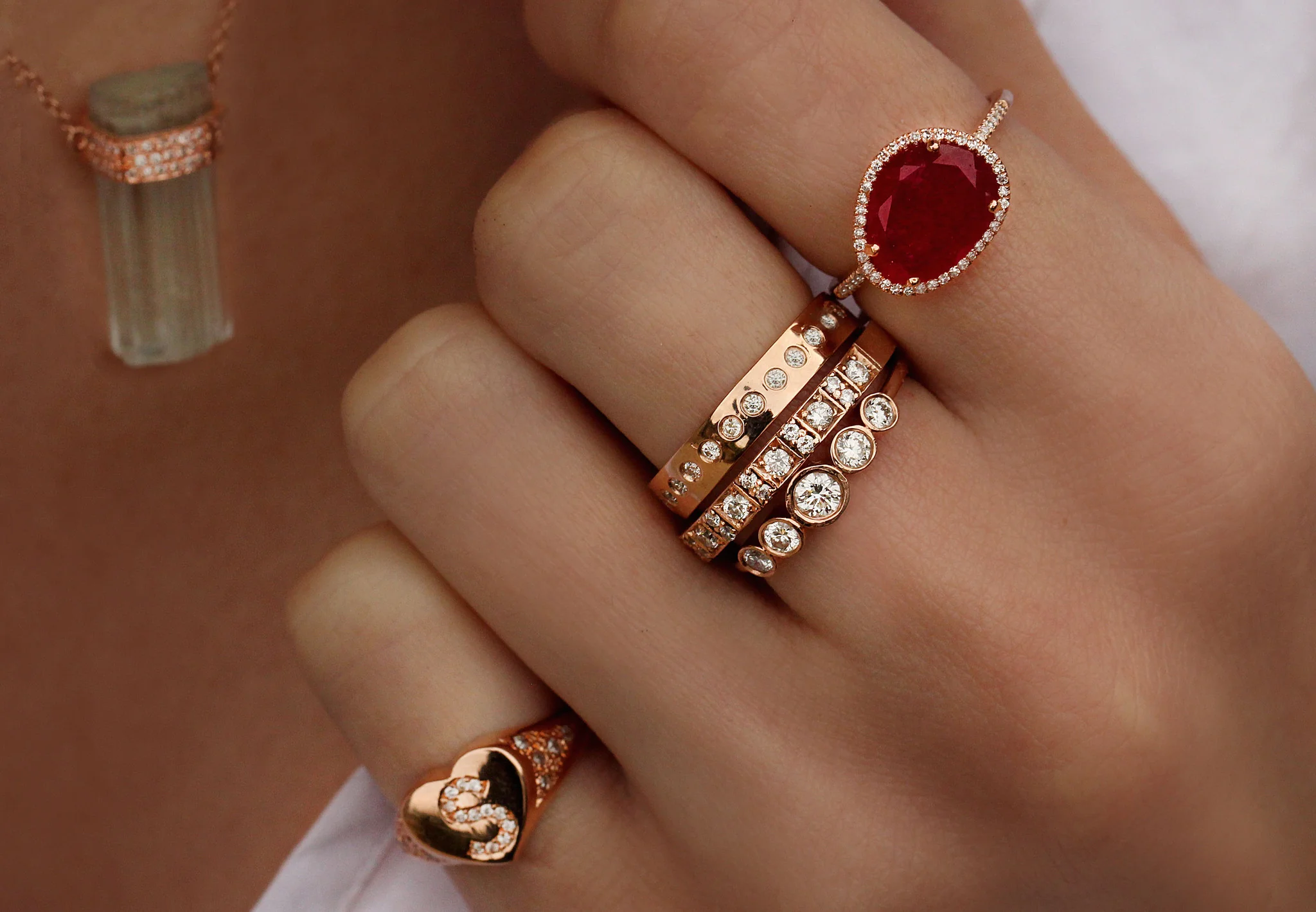 14kt gold and diamond bezel ring - Image 4