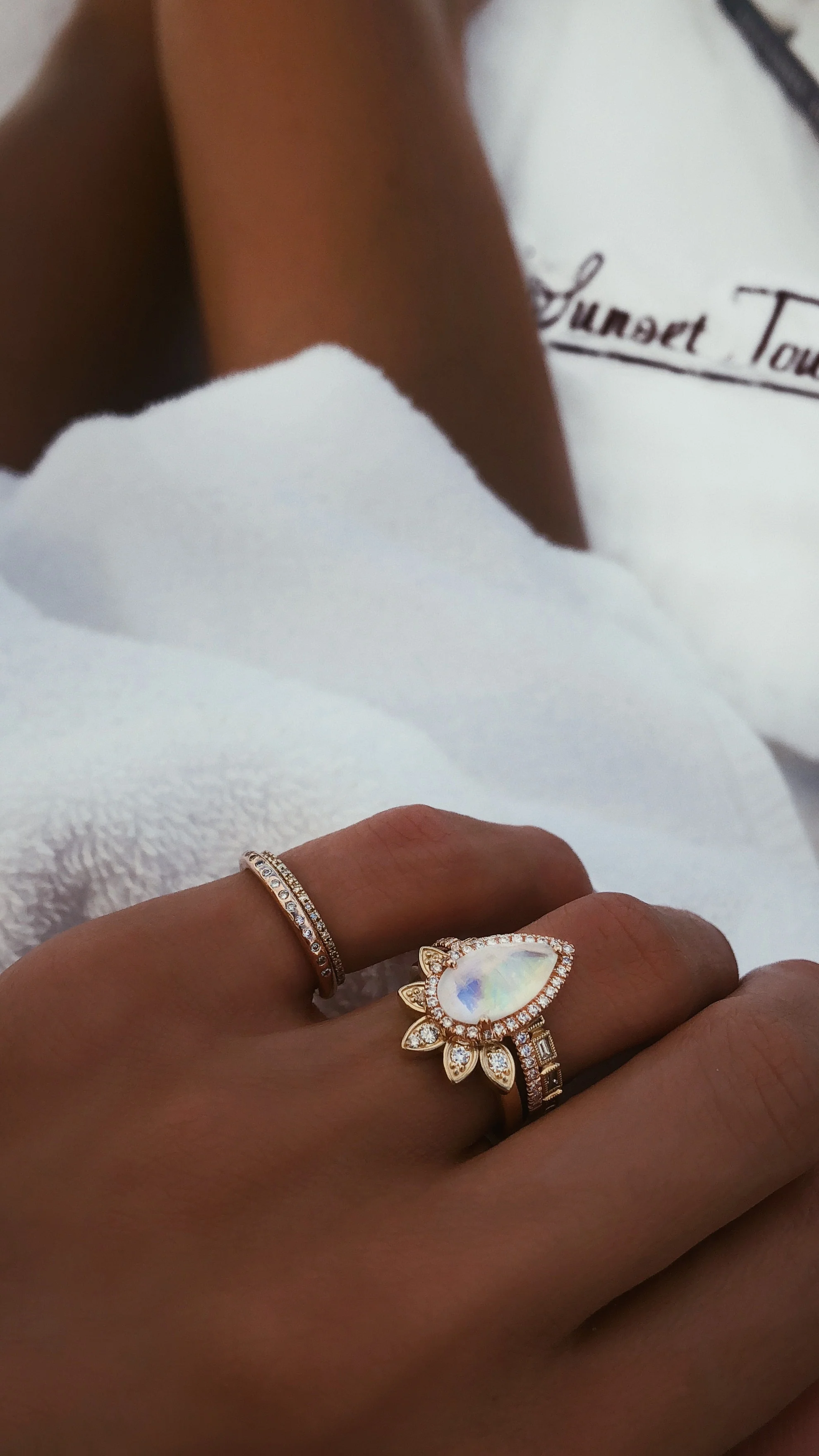 14kt gold and diamond elongated teardrop moonstone ring - Image 4
