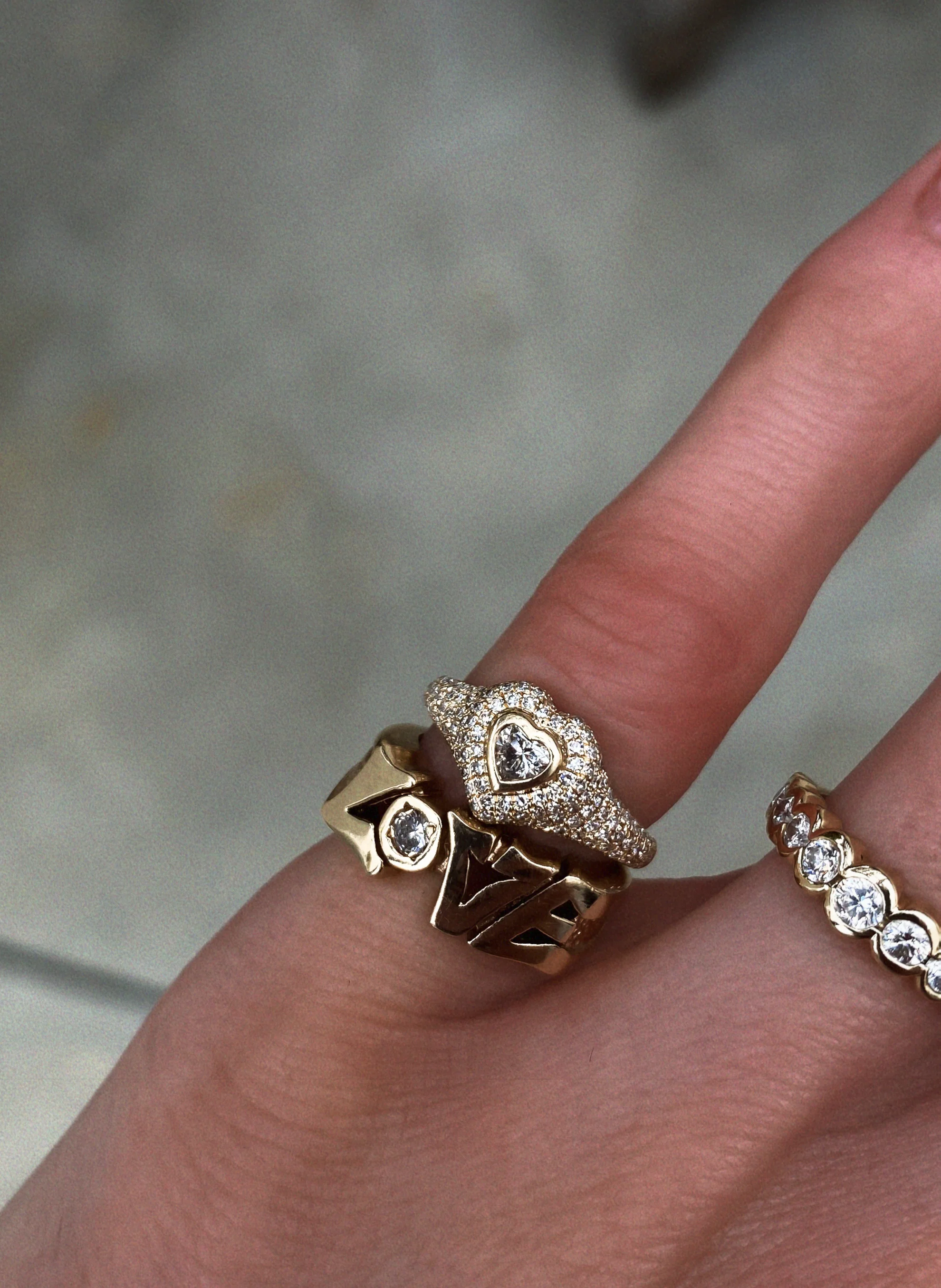 14kt gold and diamond heart signet pinky ring - Image 4