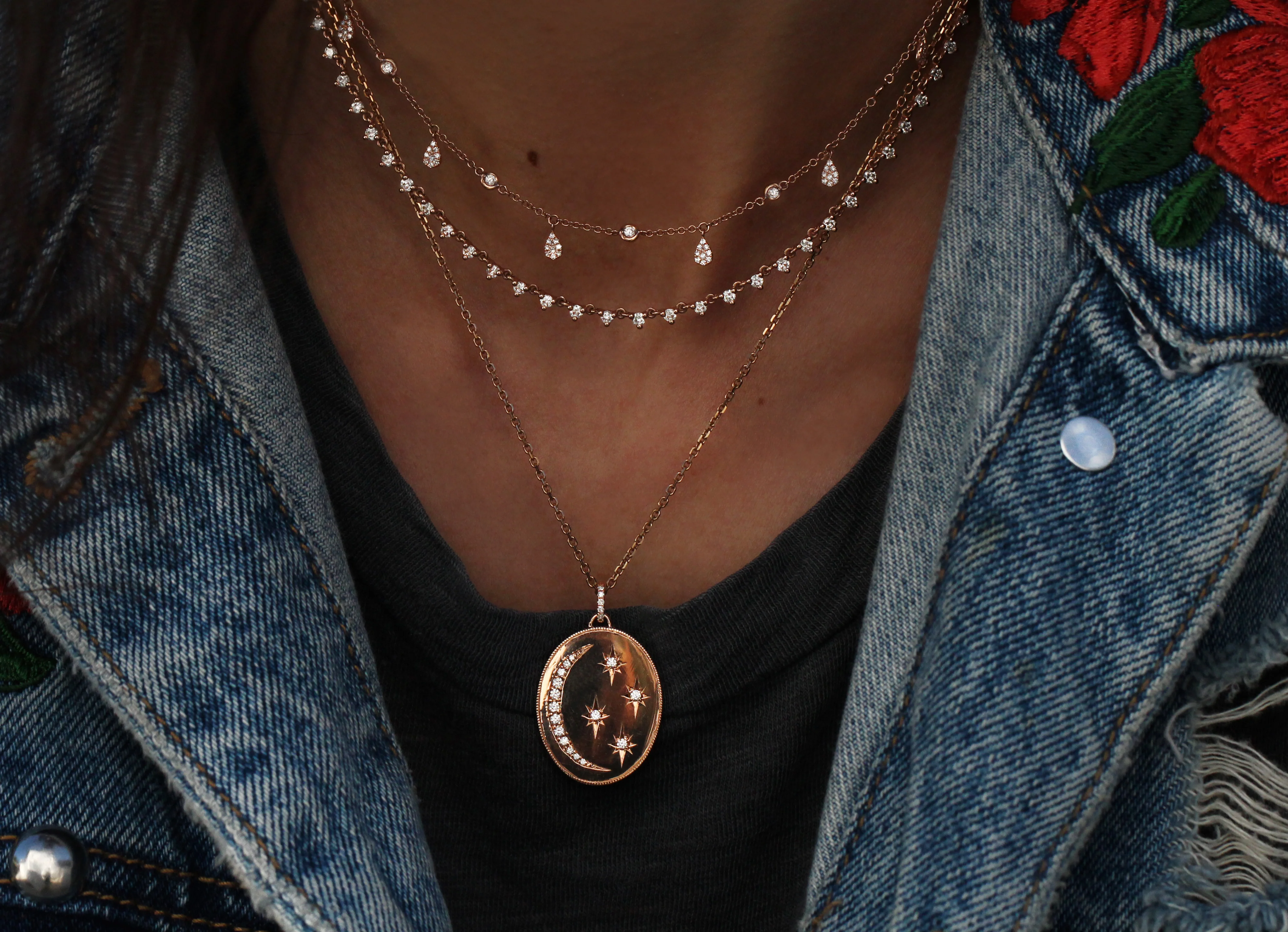 14kt gold and diamond la luna necklace - Image 4