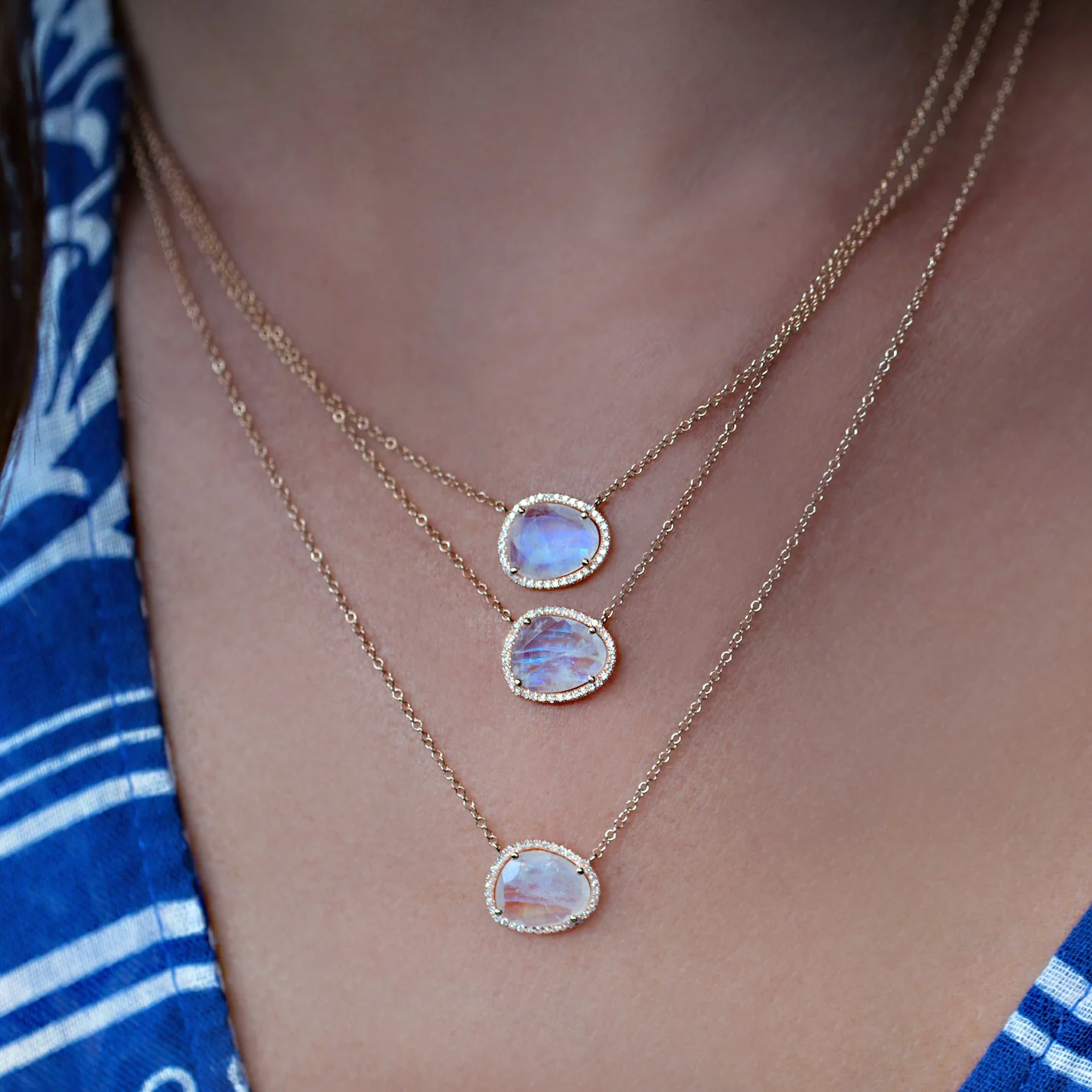 14kt gold and diamond free form moonstone necklace - Image 3