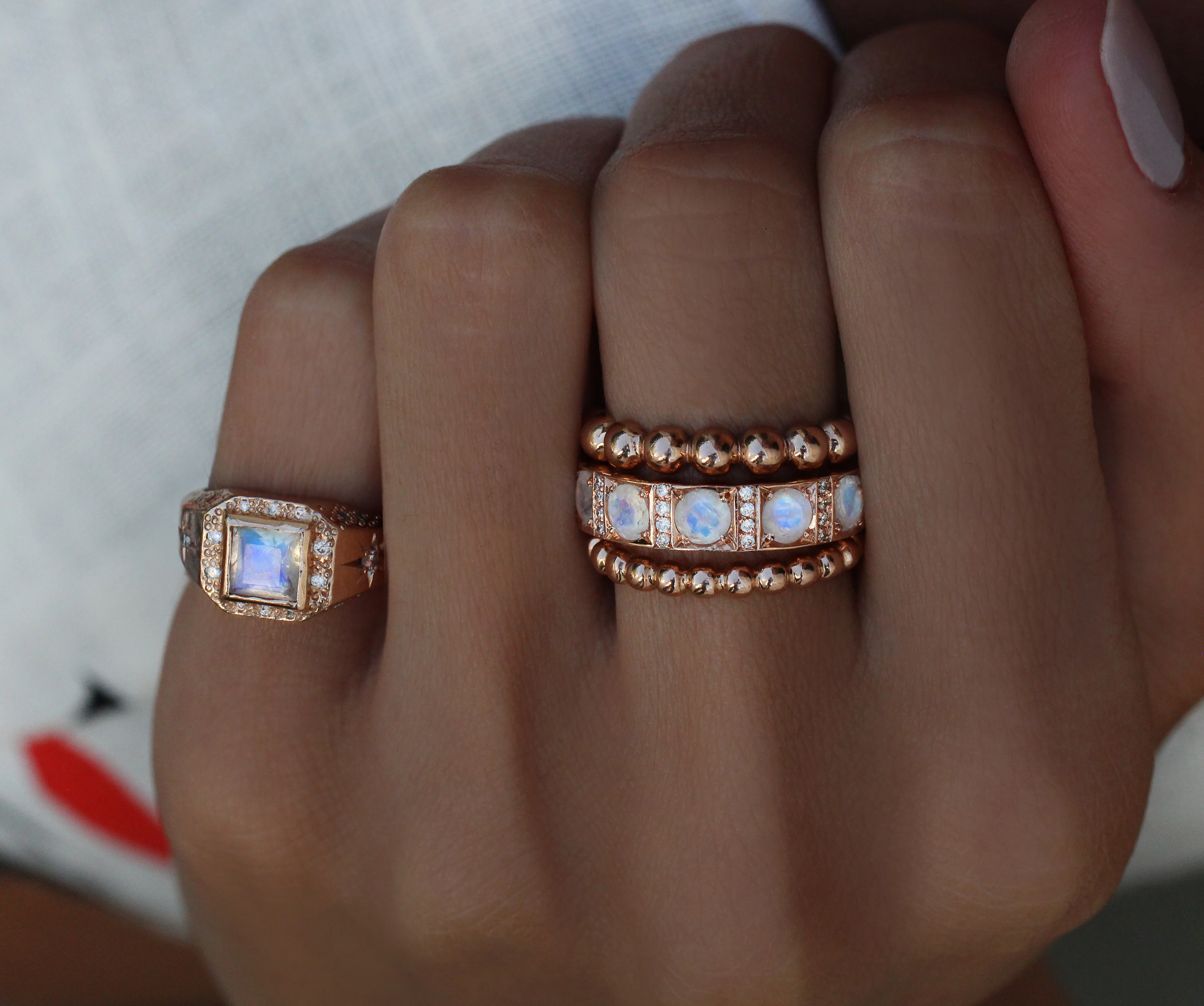 14kt gold and diamond moonstone stardust signet ring - Image 4