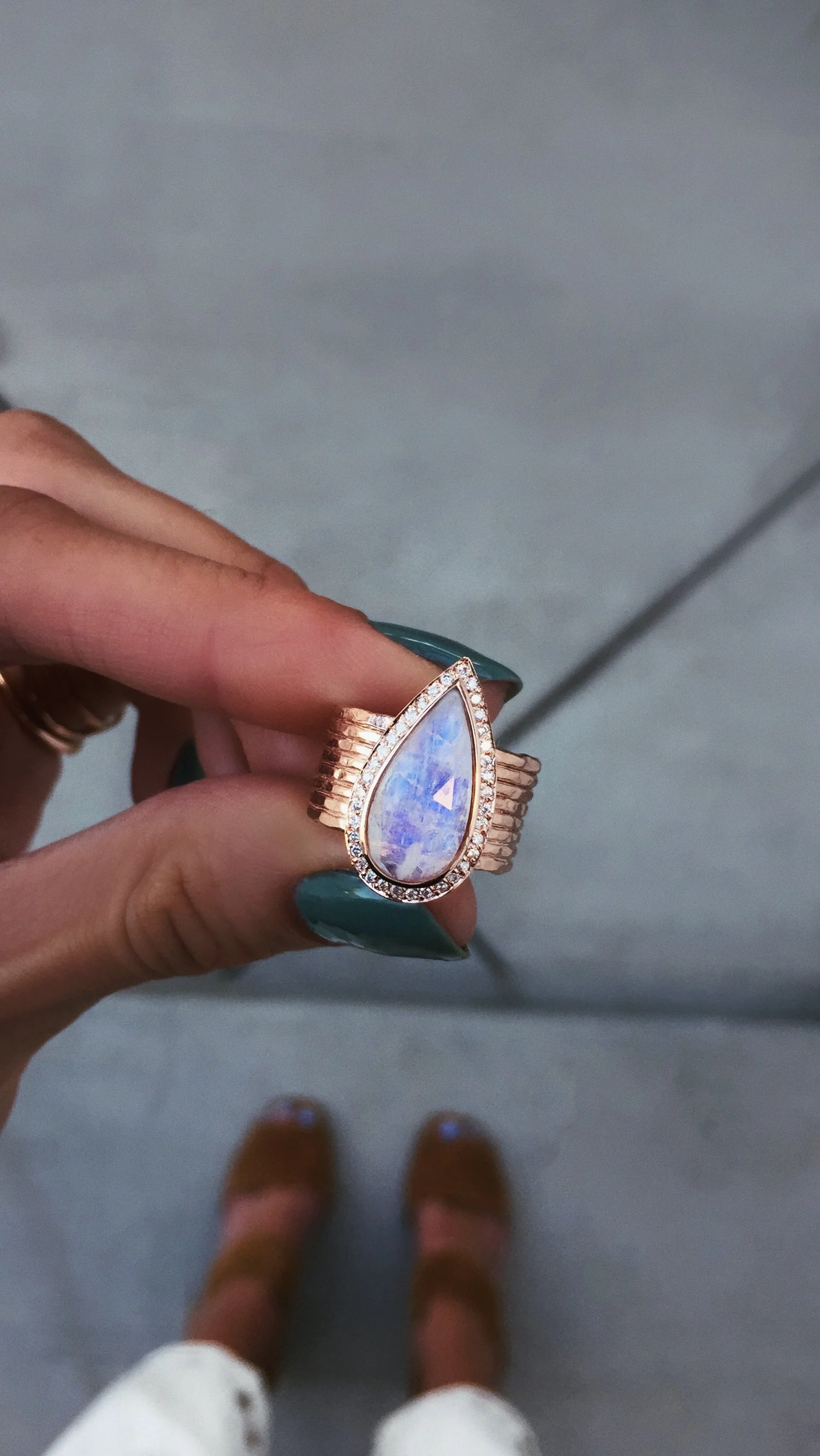 14kt gold and diamond multi hammered band teardrop moonstone ring - Image 3