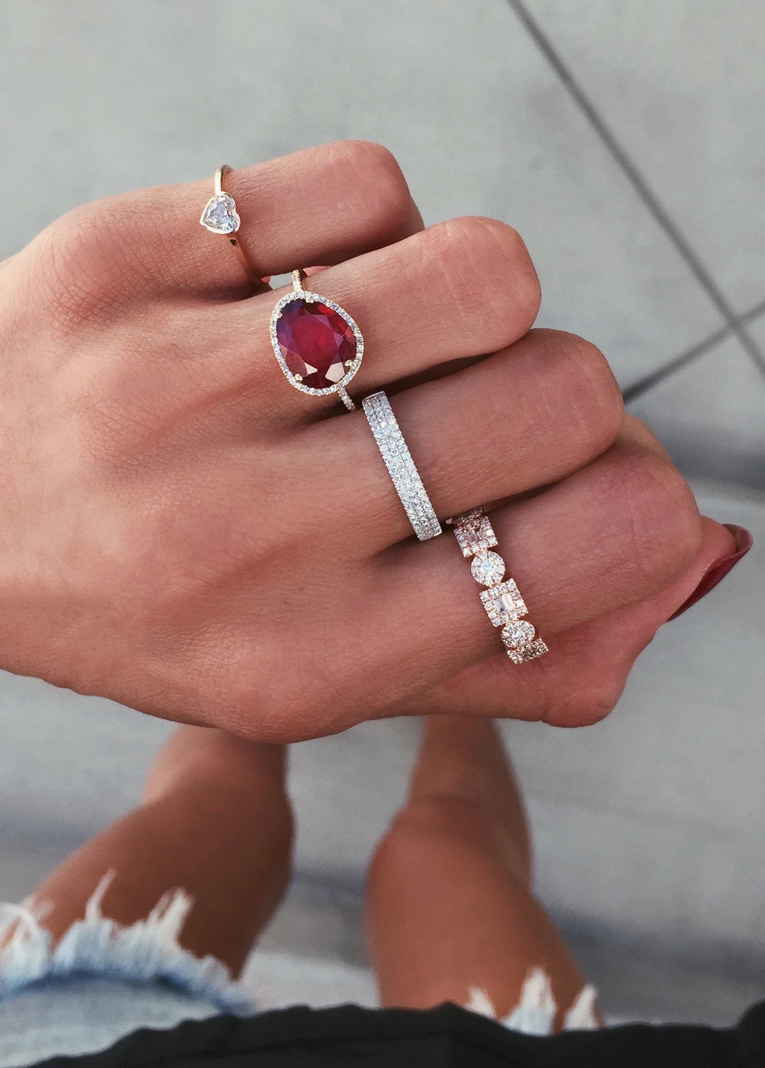 14kt gold and diamond single band ruby ring - Image 6