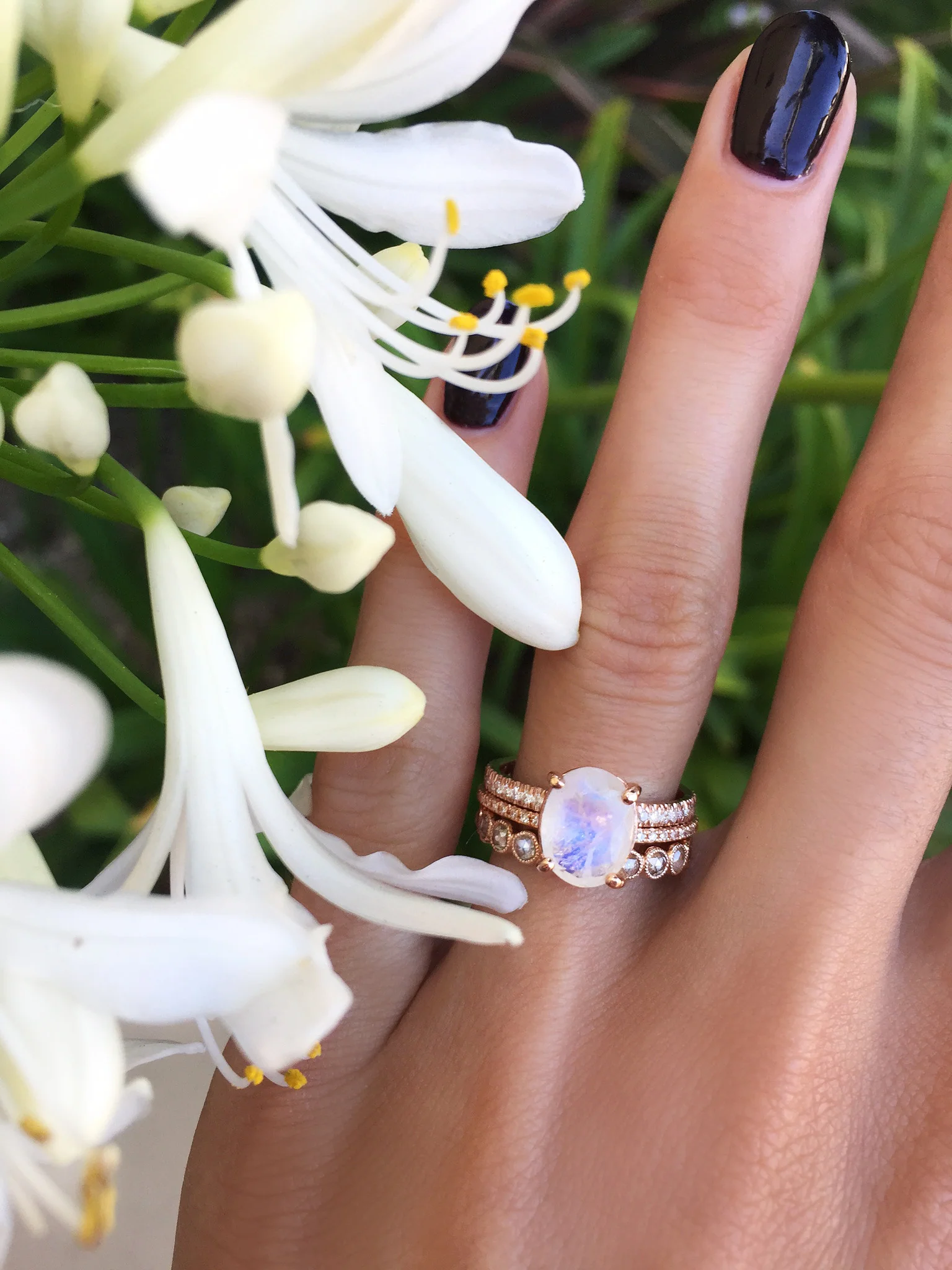 14kt gold and diamond solitaire moonstone eternity ring - Image 6