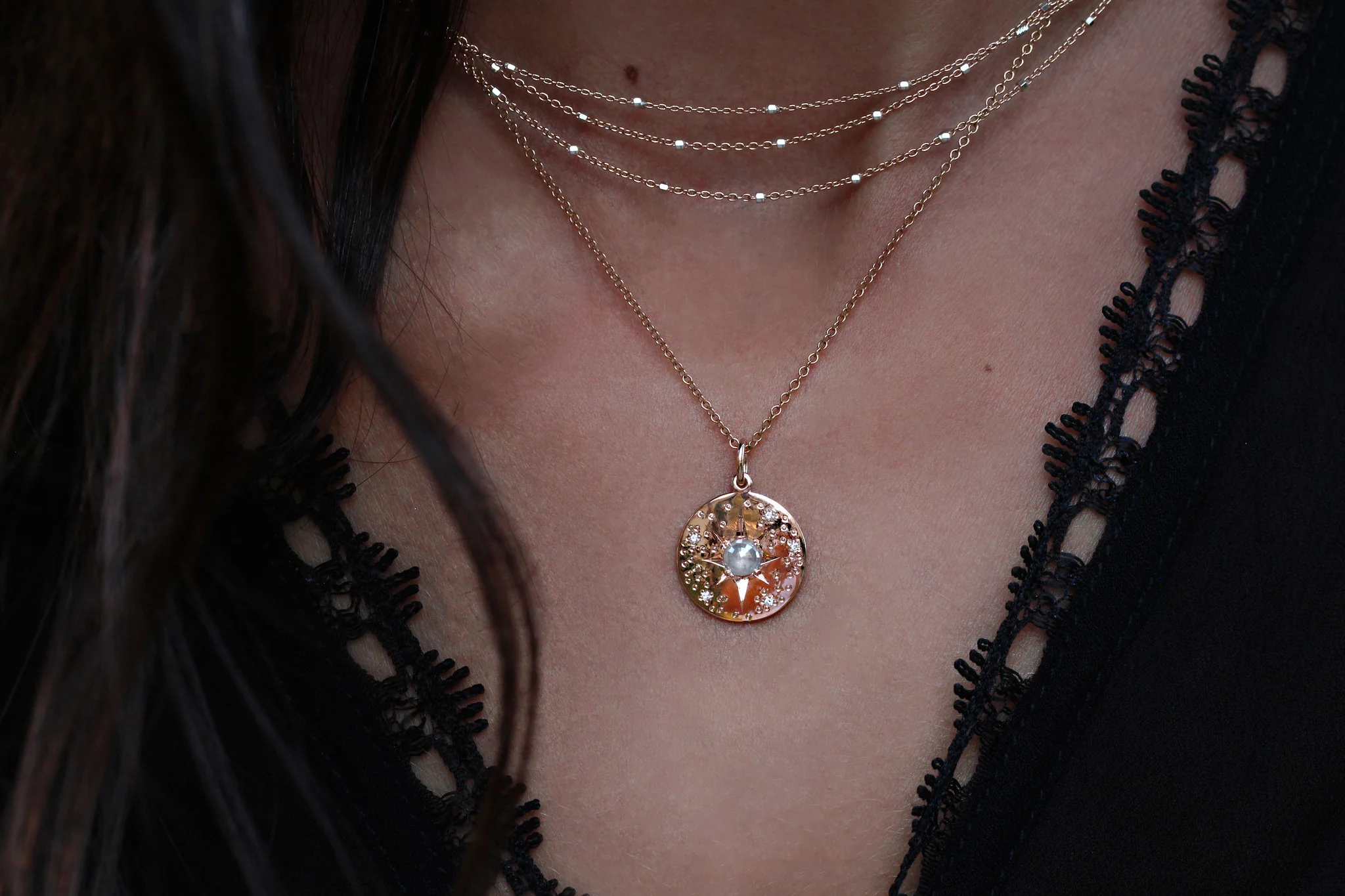 14kt gold and gray diamond starburst hammered disk necklace - Image 6