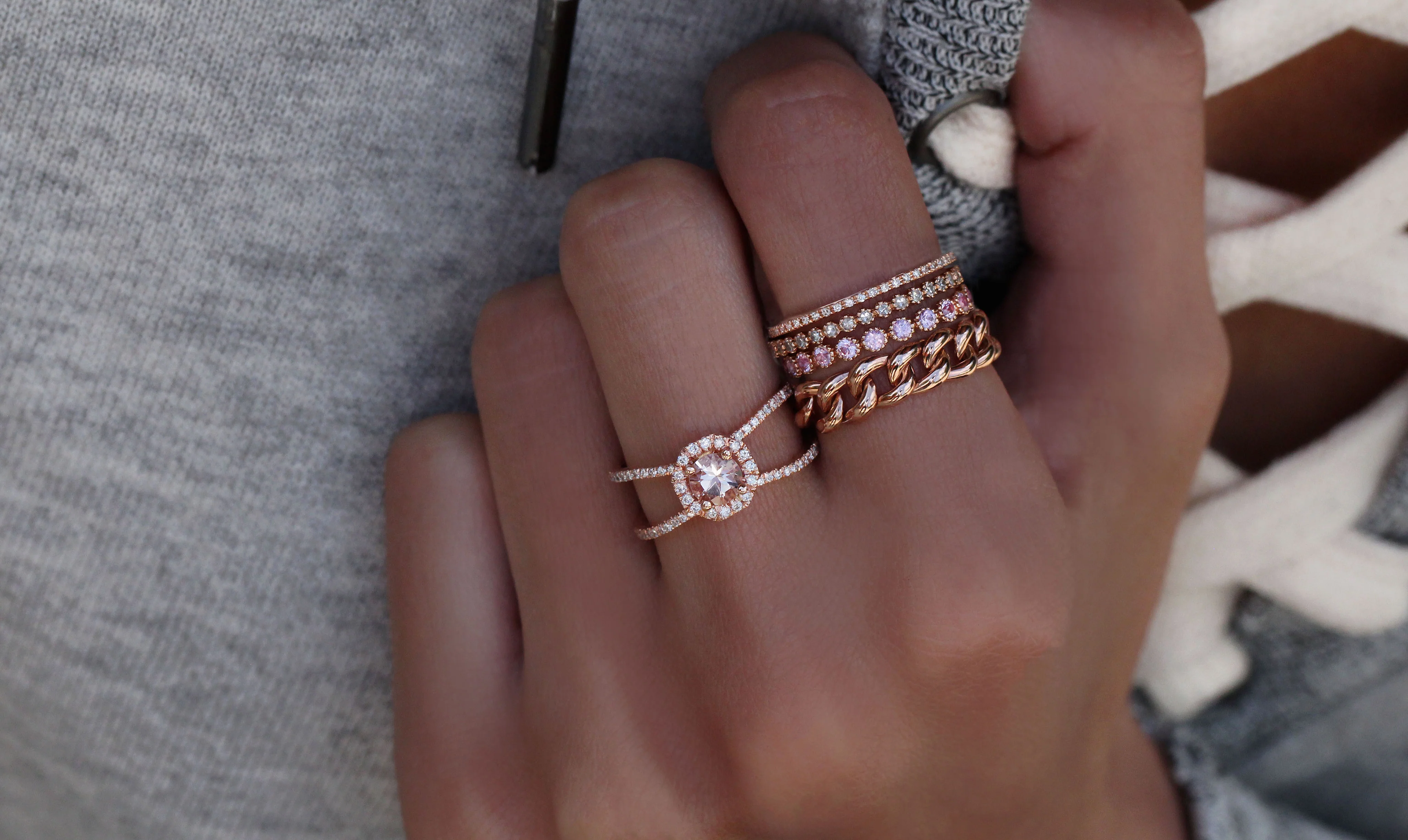 14kt gold pink sapphire bezel band - Image 3