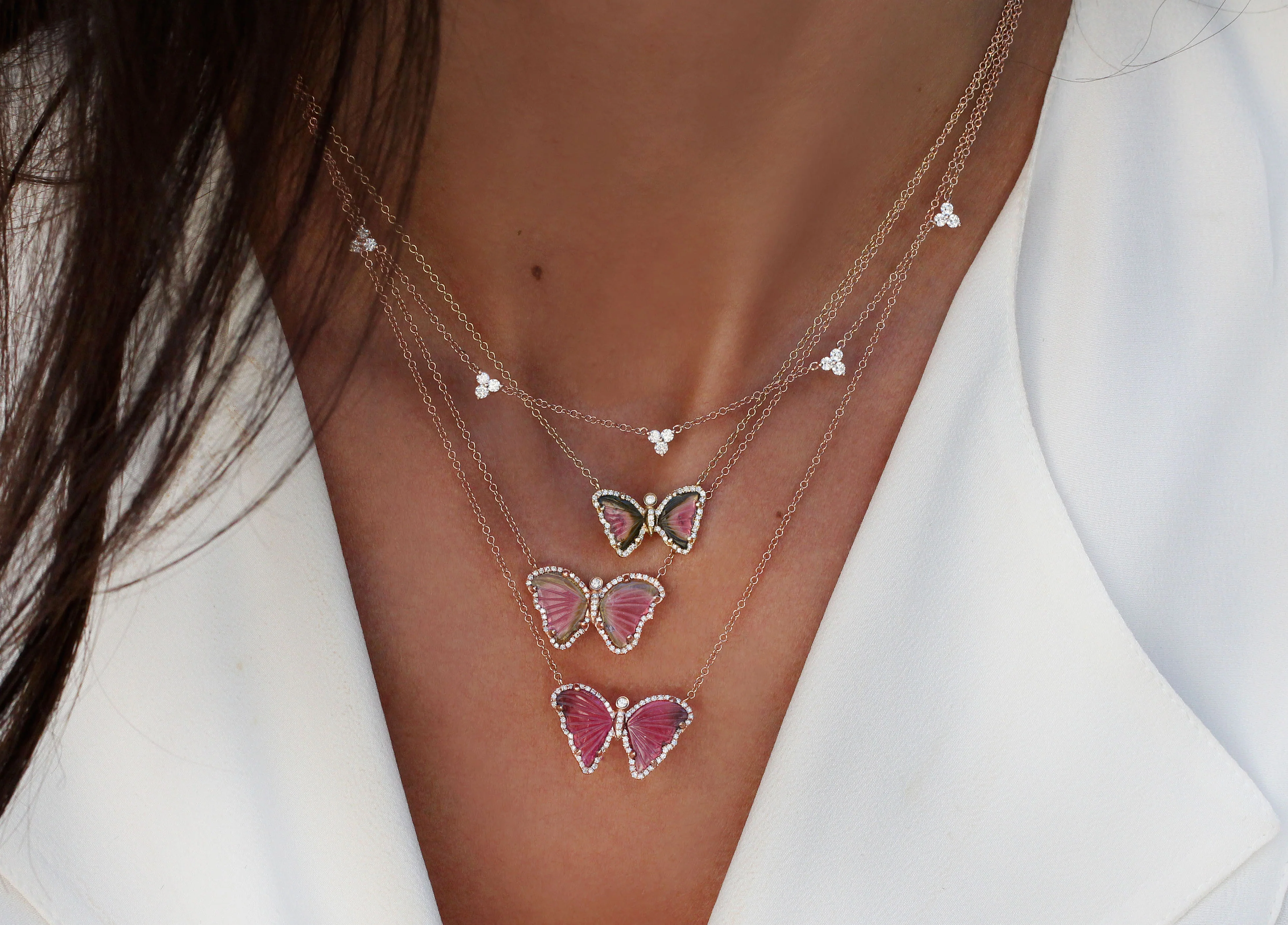 14kt gold and three diamond cluster necklace - Image 4