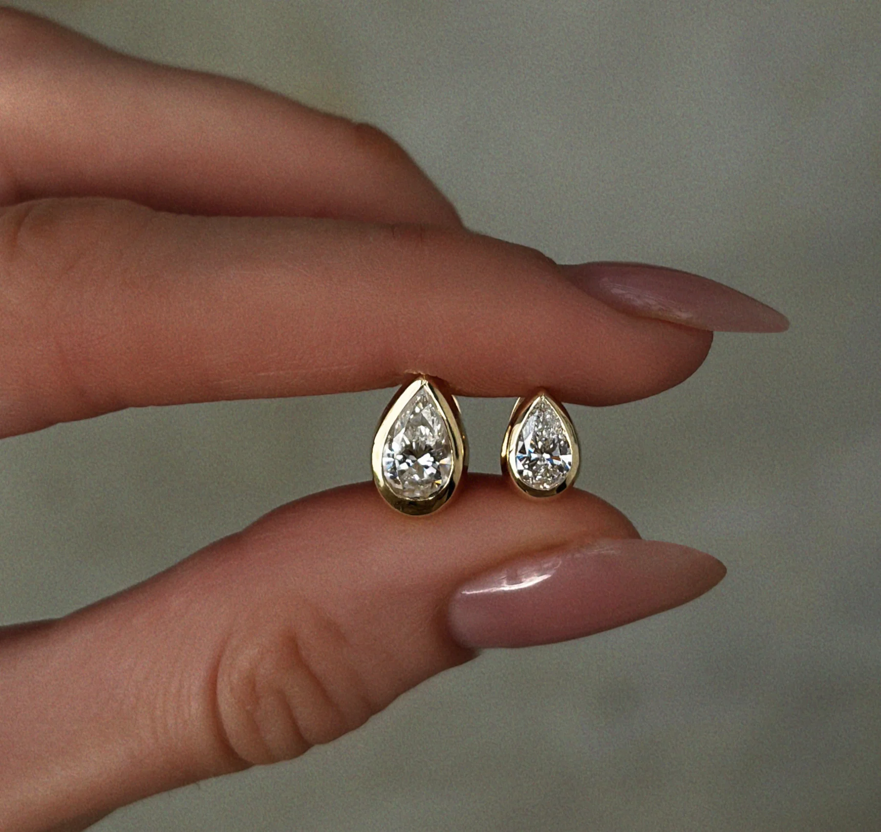14kt gold baby teardrop diamond bezel hoop - Image 4