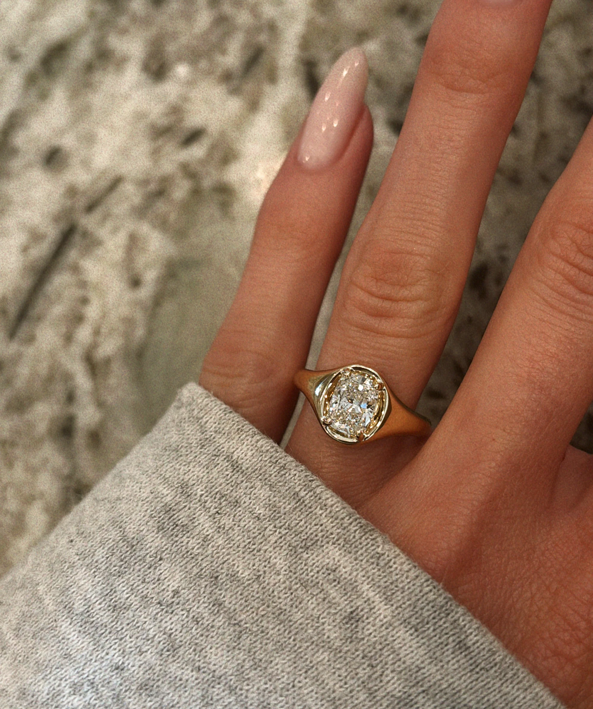 14kt gold cushion diamond button ring - Image 5