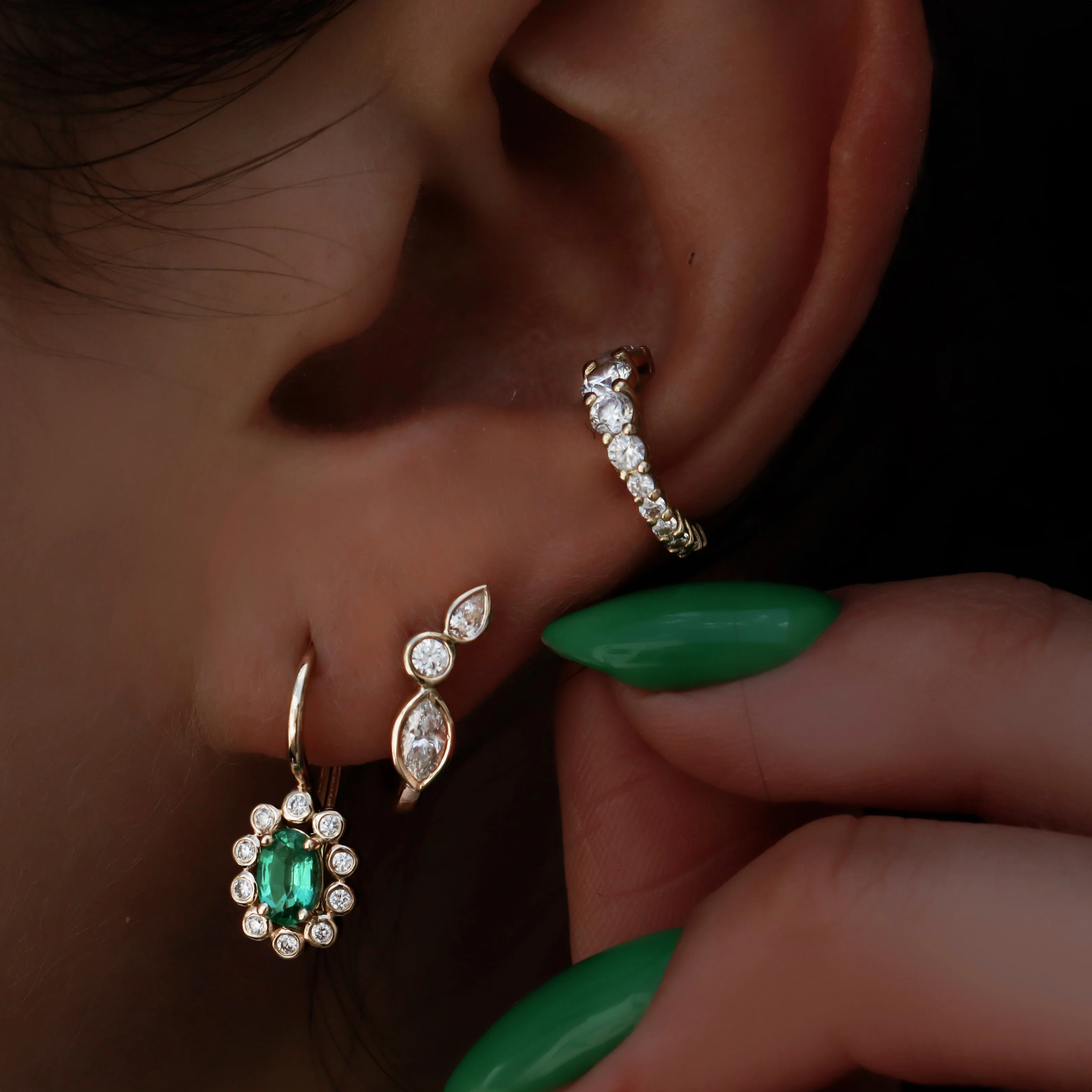 14kt gold diamond emerald burst hoop - Image 2