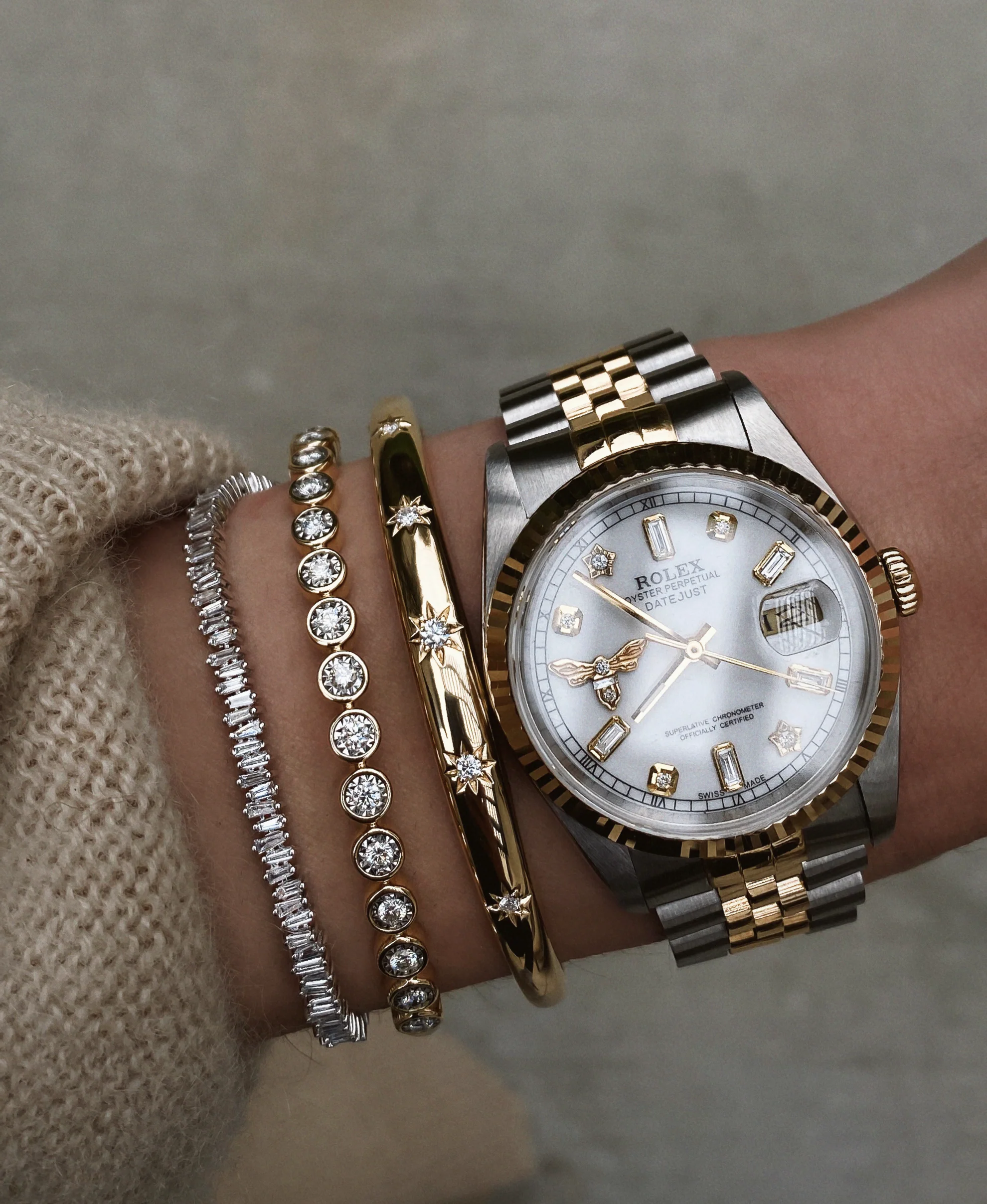 14kt gold jagged baguette diamond tennis bracelet - Image 3
