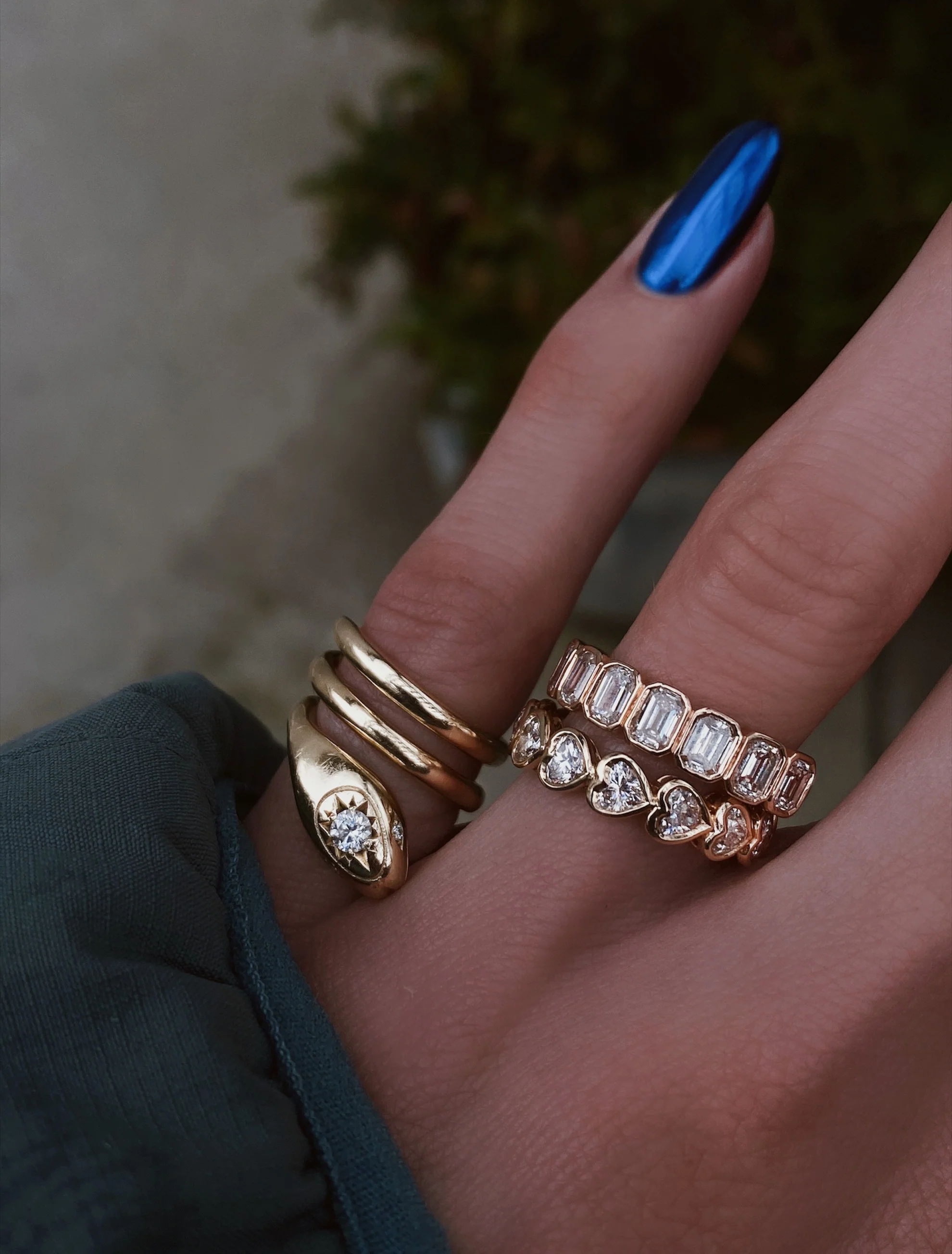14kt gold and diamond coiled starburst snake ring - Image 3