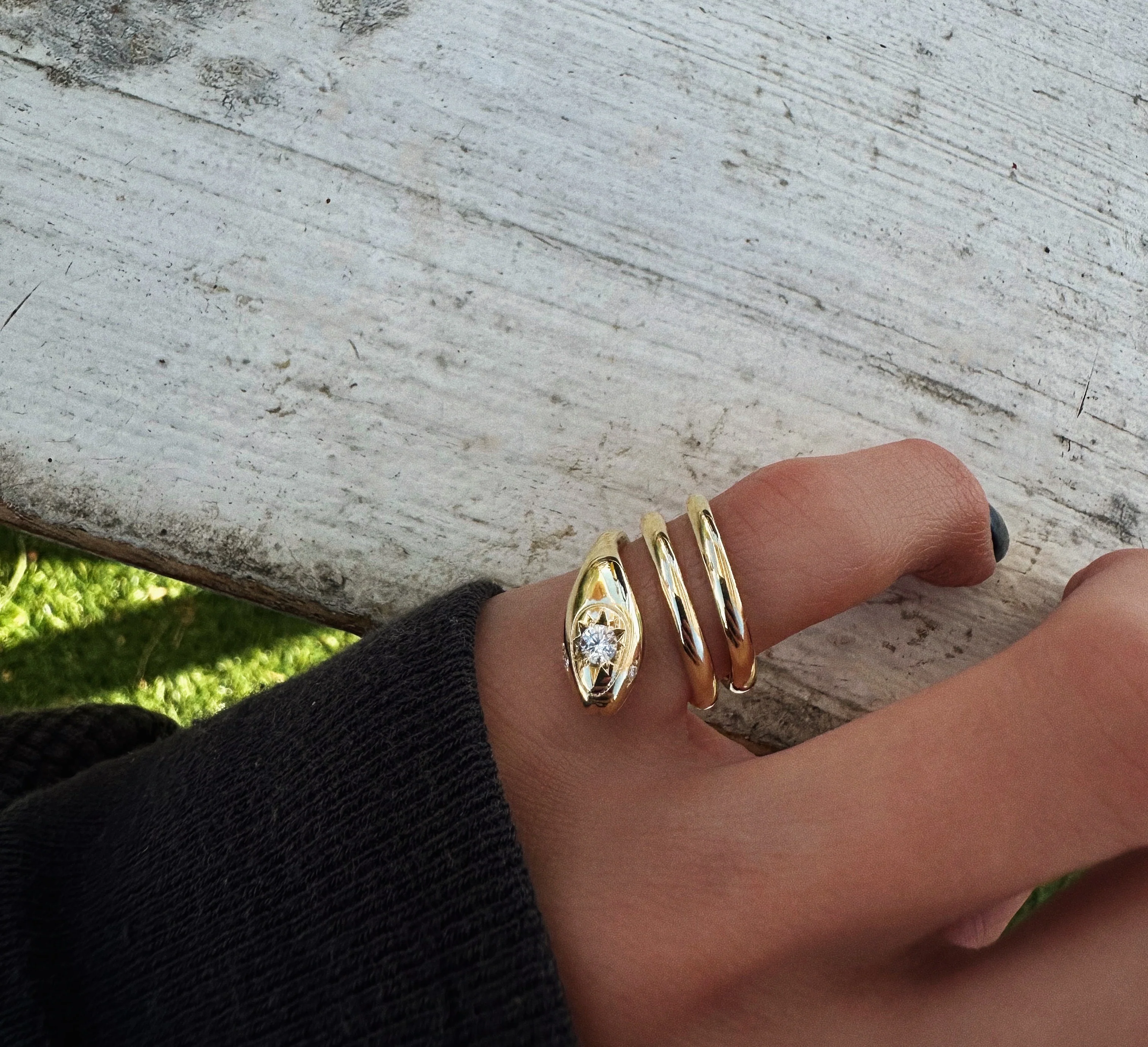 14kt gold and diamond coiled starburst snake ring - Image 5