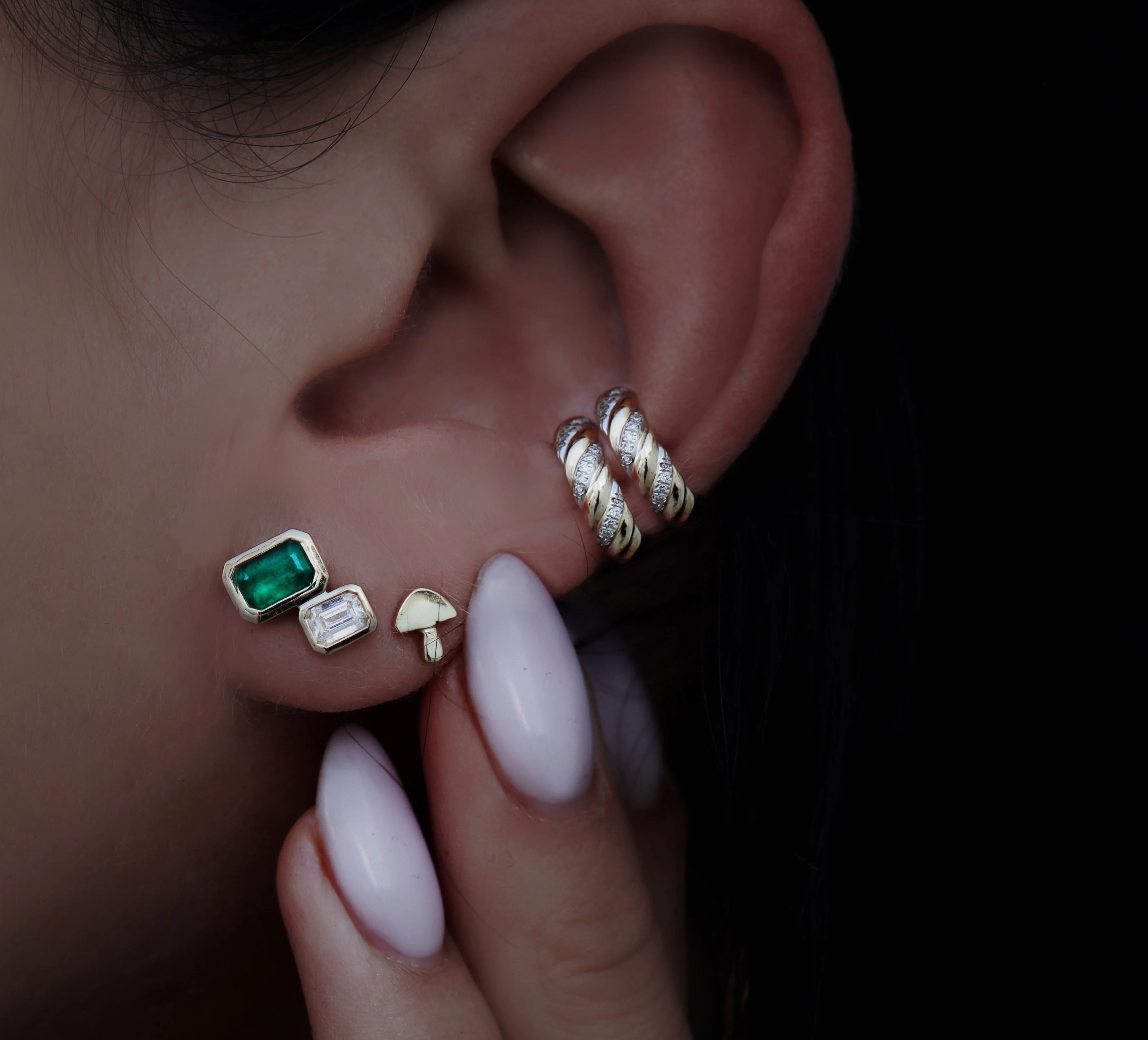 14kt gold emerald cut diamond emerald bezel stud - Image 2