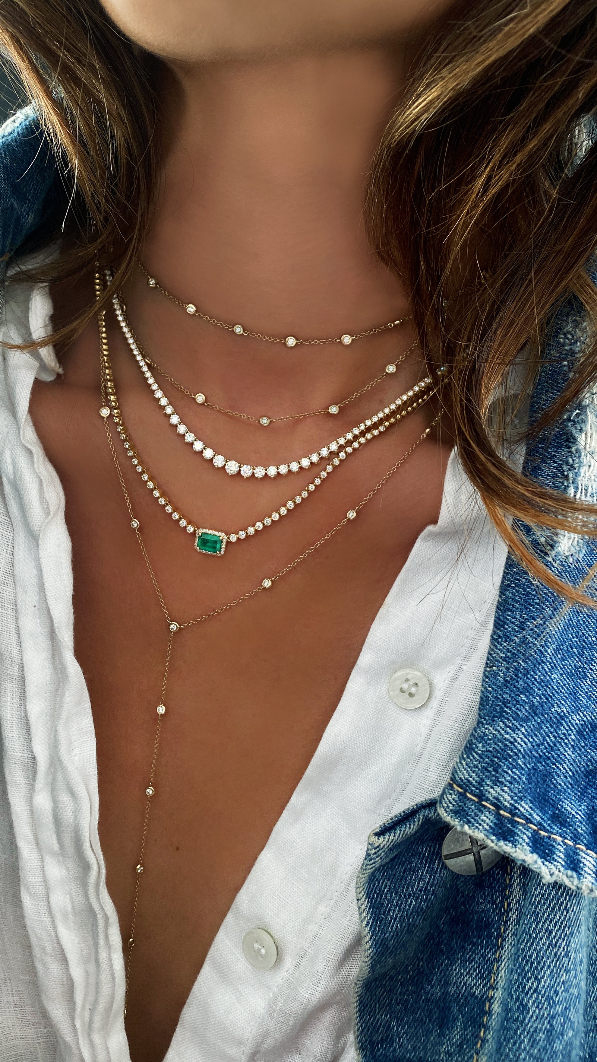 14kt gold graduated round diamond tennis necklace - Image 3