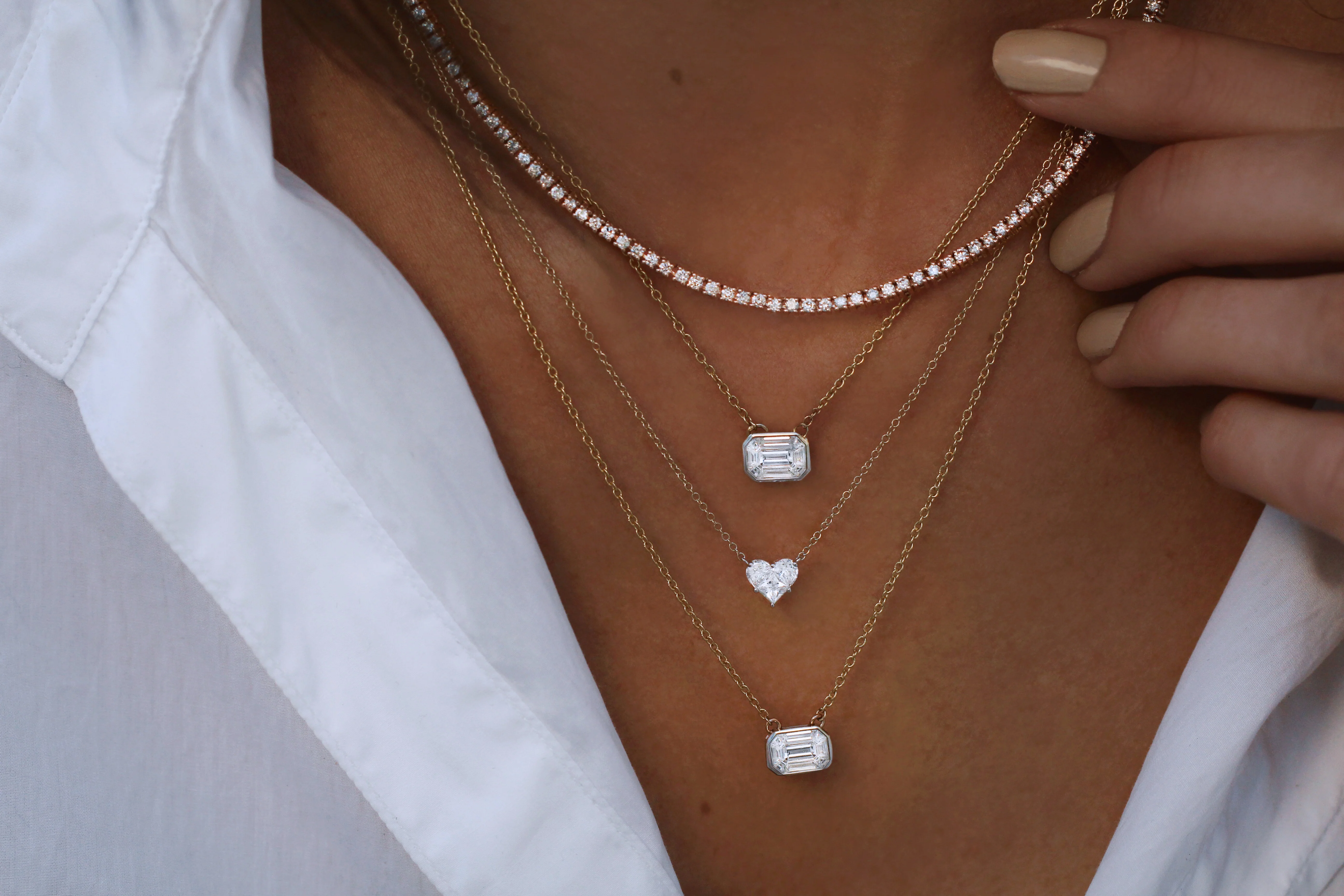 14kt gold illusion emerald cut diamond bezel necklace - Image 3