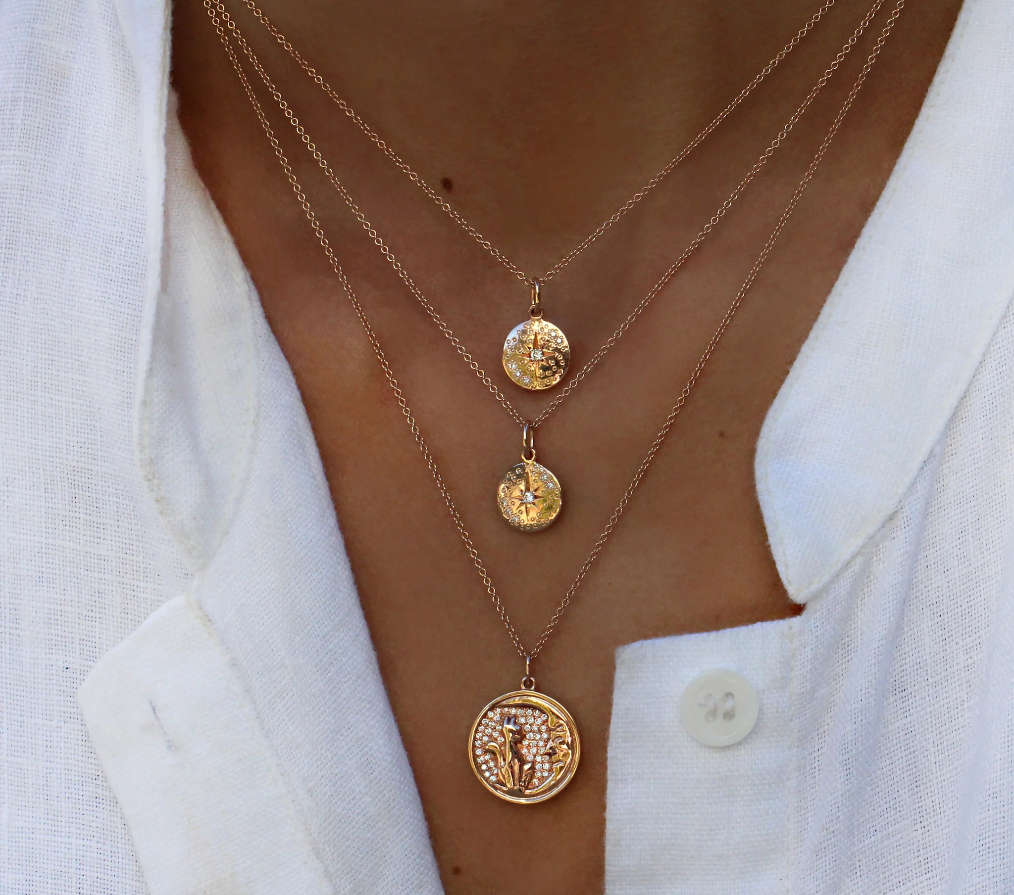 14kt gold and diamond starburst hammered mini disk necklace - Image 4