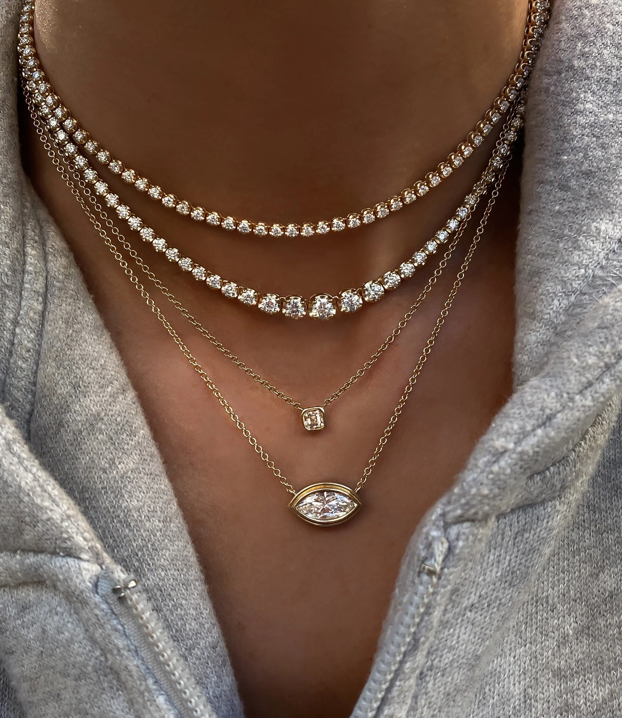 14kt gold baby scalloped diamond tennis necklace - Image 3