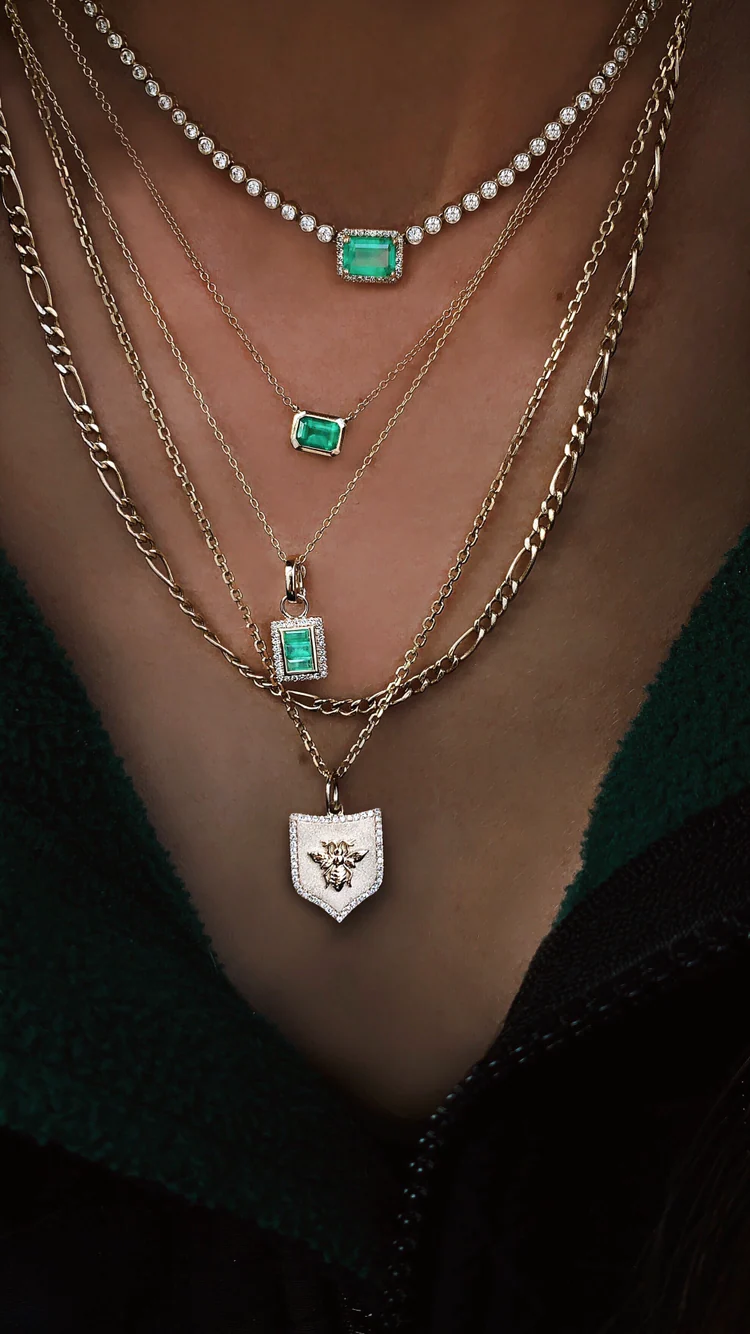 14kt gold emerald bezel necklace - Image 3