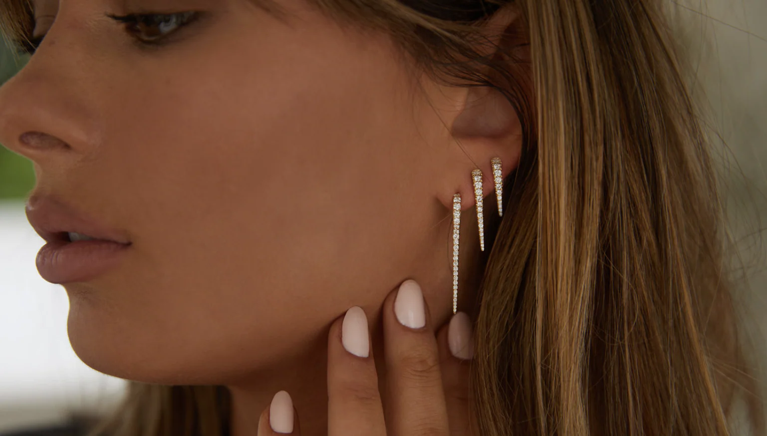 14kt gold diamond spike hoop - Image 3