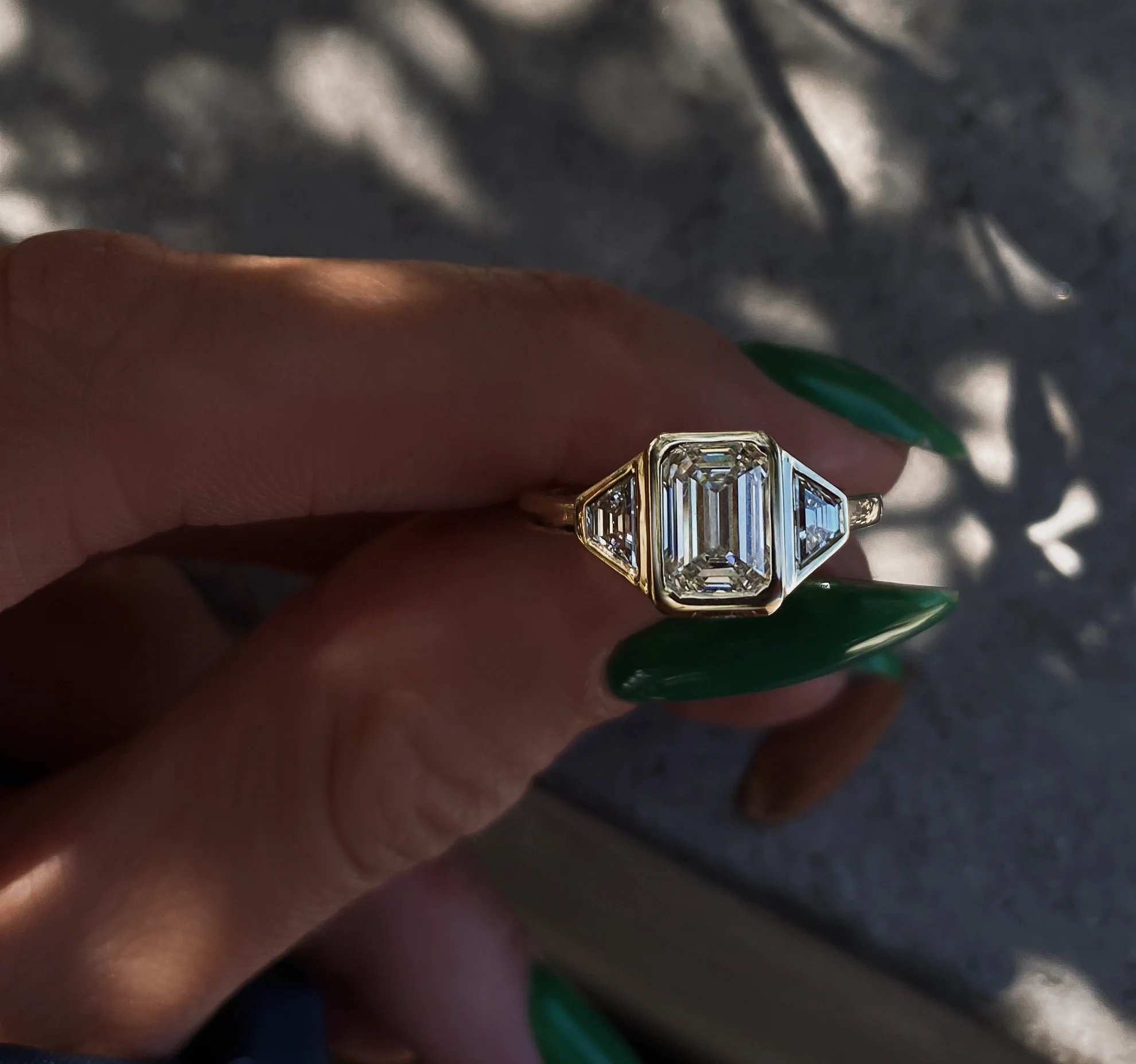 14kt gold single stone diamond deco ring - Image 3