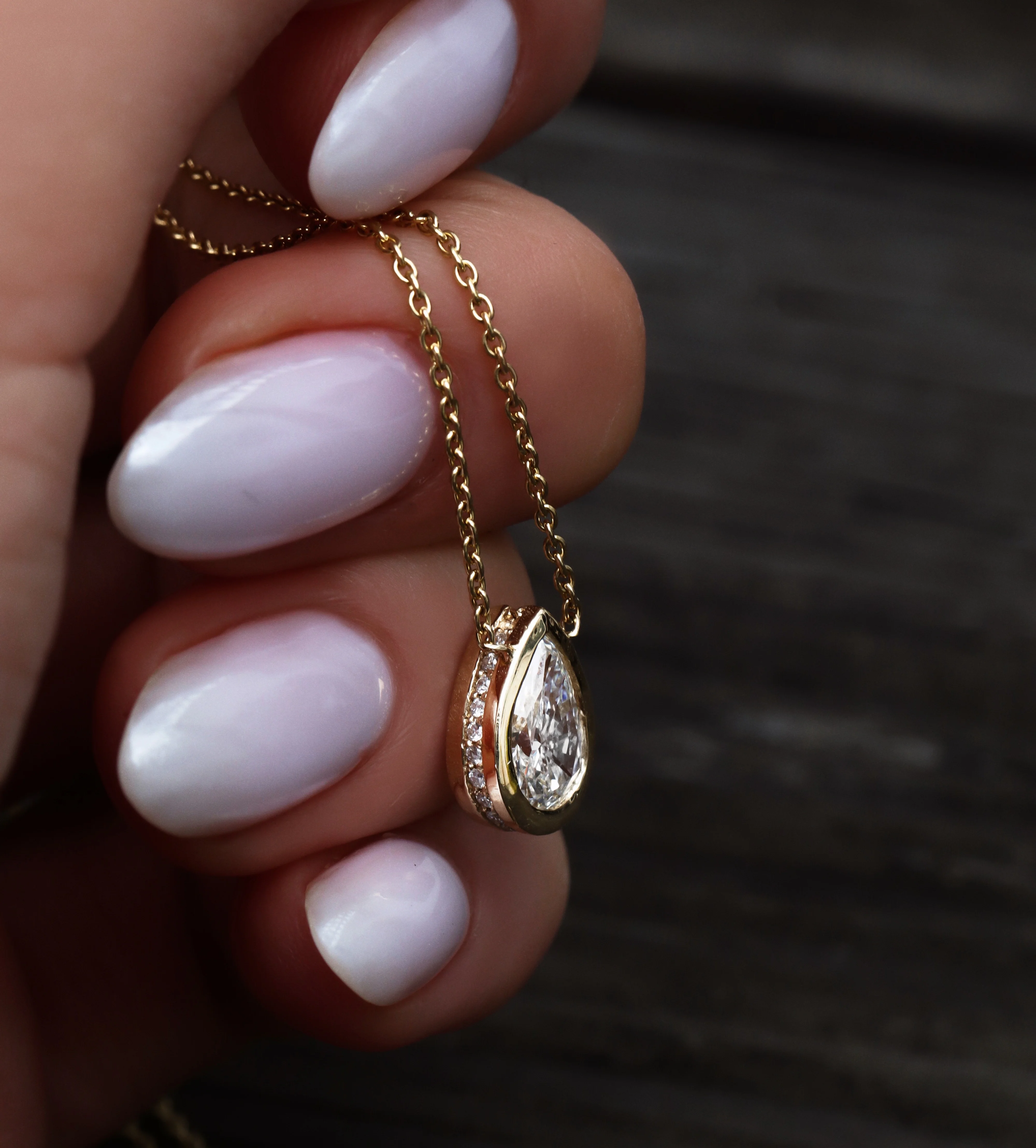 14kt gold teardrop diamond side halo bezel necklace - Image 3
