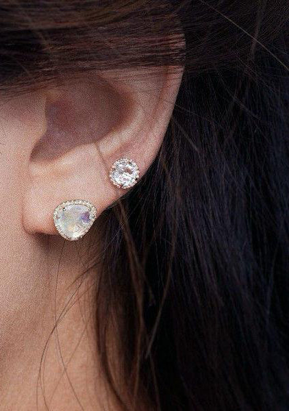 14kt gold and diamond petite triangle moonstone stud earring - Image 3