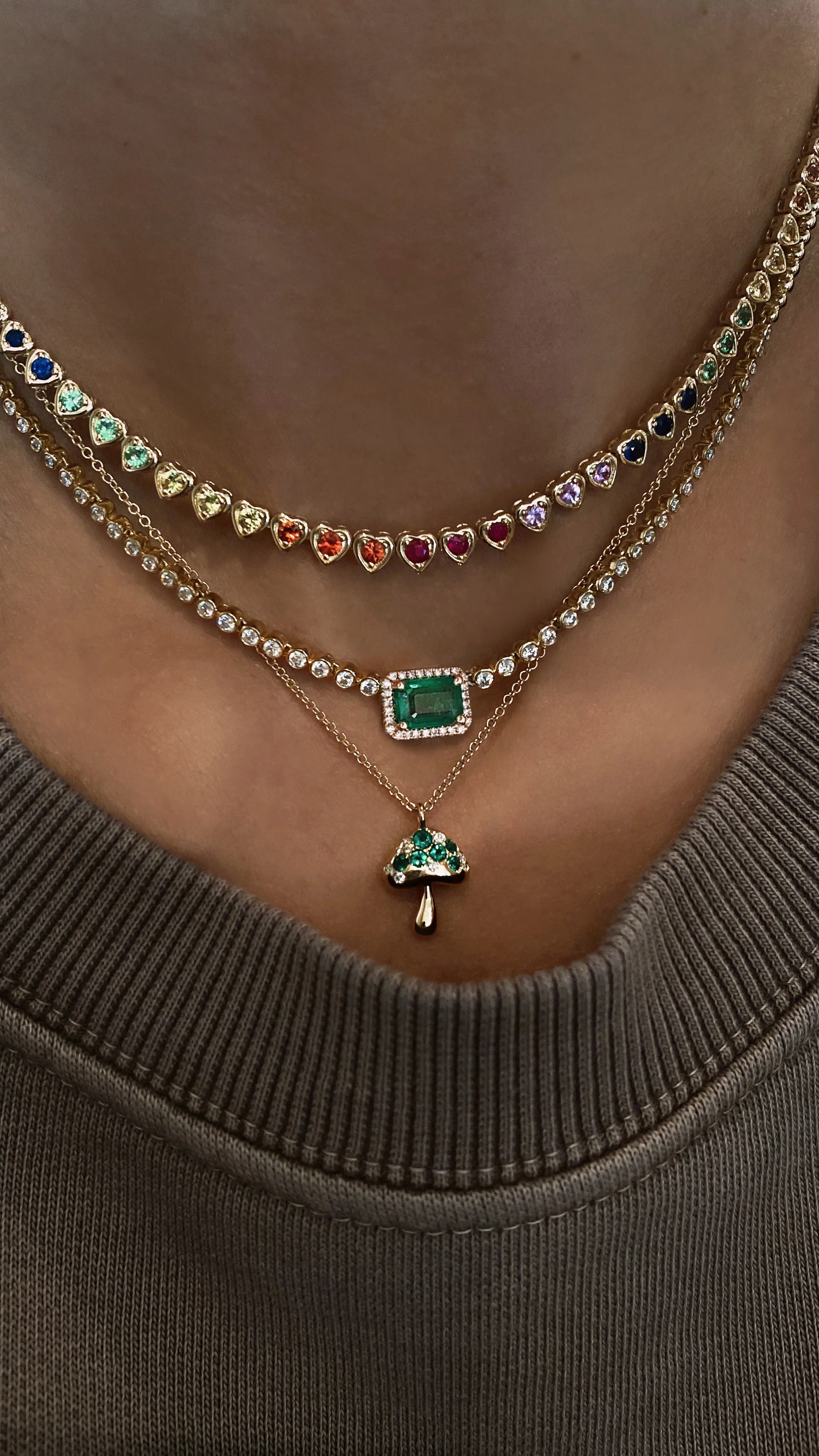 14kt gold rainbow sapphire heart bezel tennis necklace - Image 5