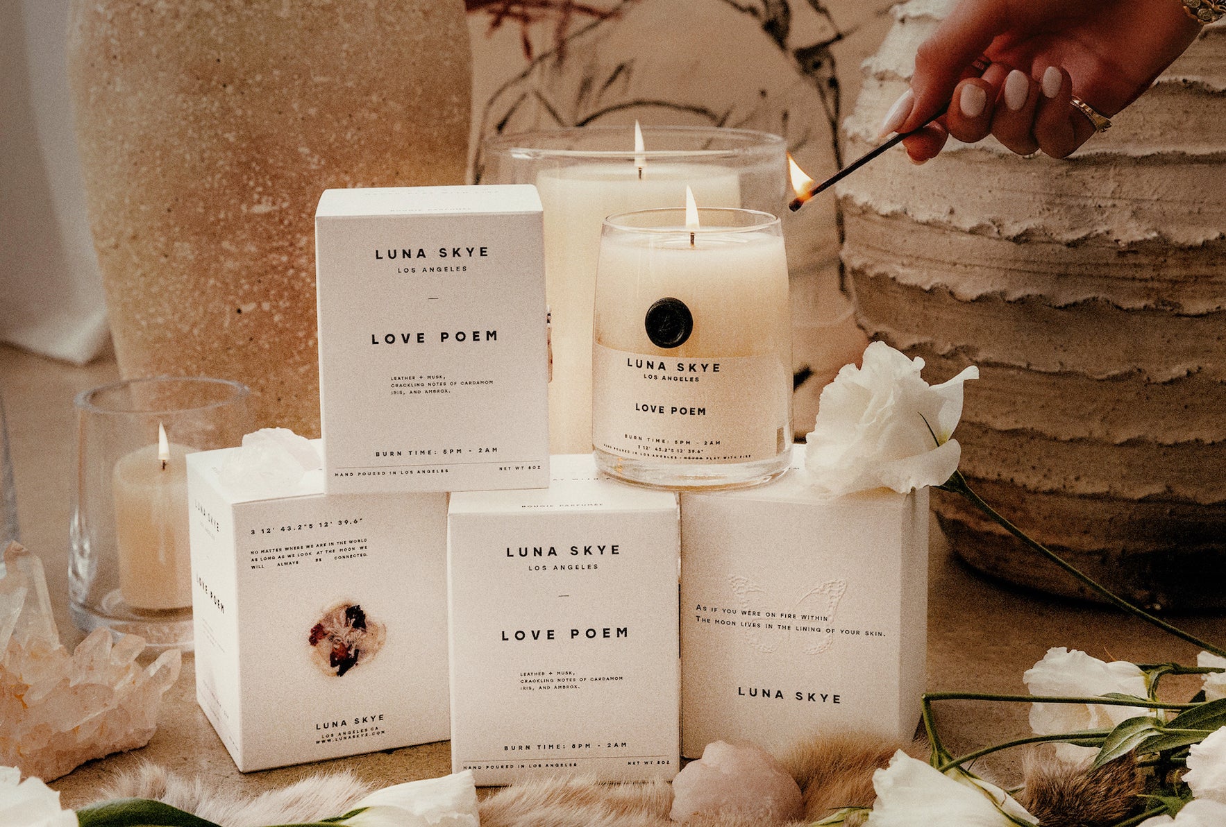 Love Poem Classic Candle 245g - Image 10